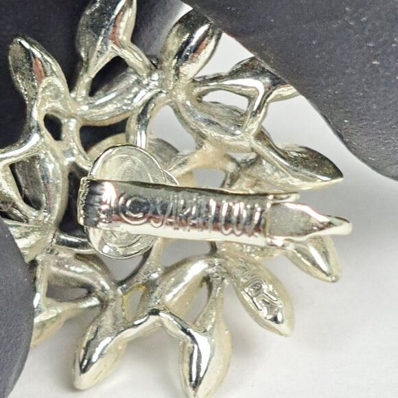 Vintage Sarah Coventry Clip On Earrings Silver Tone Smoky Rhinestone - Picture 6 of 9